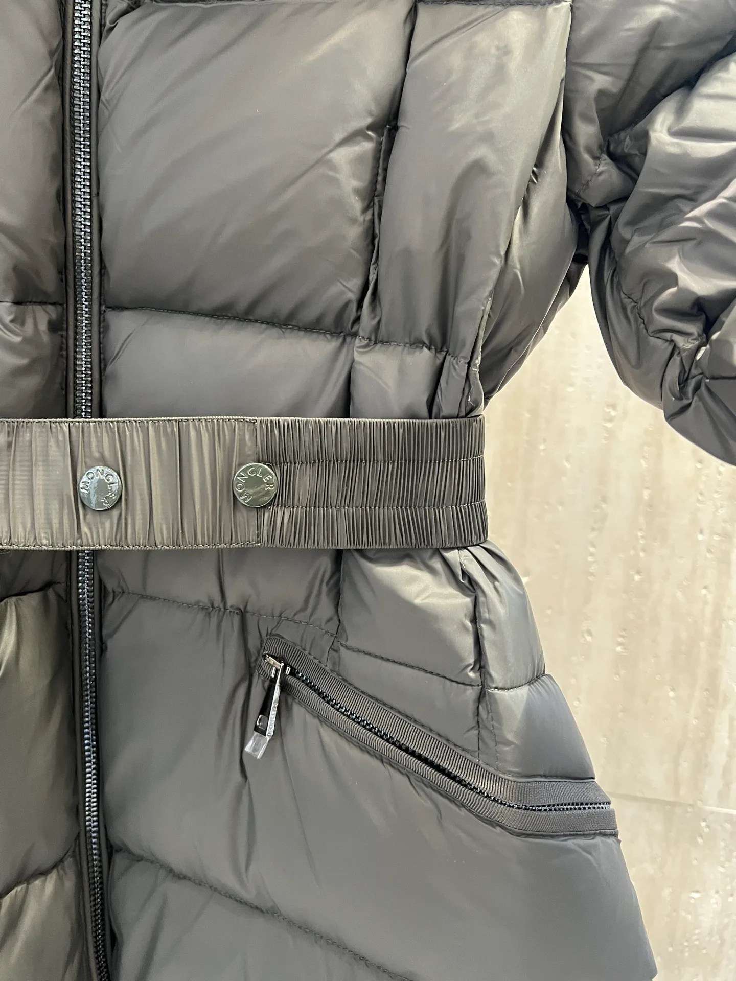Men's Jackets And Down Jackets MONCLER 18434512