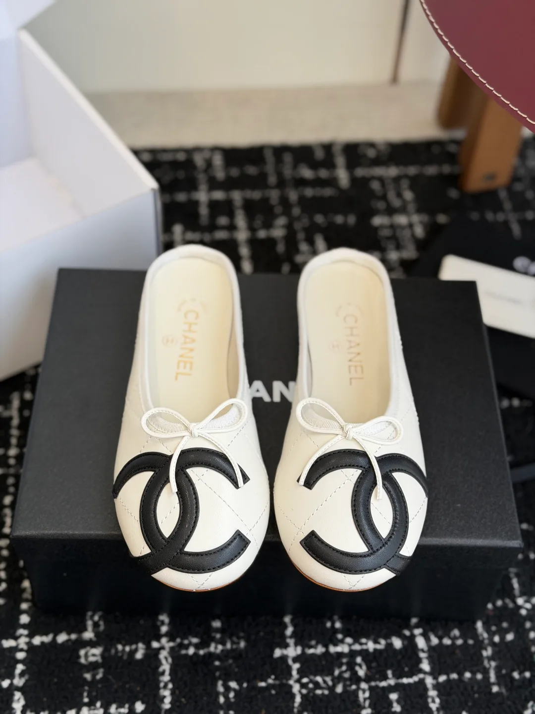 Women's Mules And Clogs CHANEL 17375257