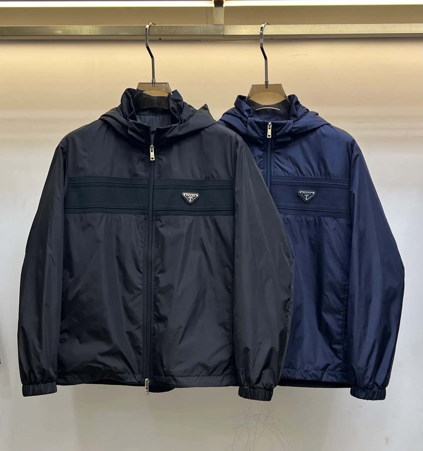 Women's Jackets And Down Jackets PRADA 17340704