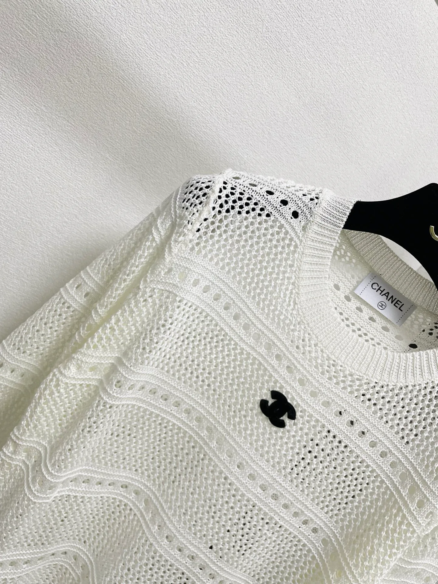 Women's Jumpers And Sweaters CHANEL 17476667