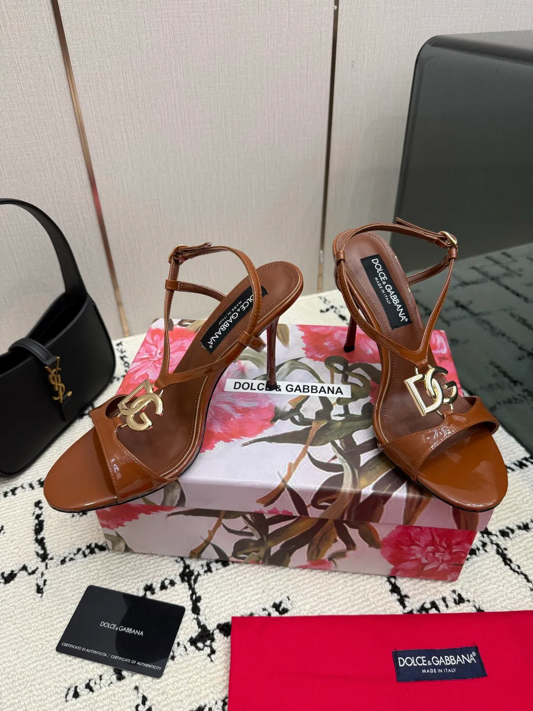 Women's Open-Toe Sandals DOLCE & GABBANA 18335954