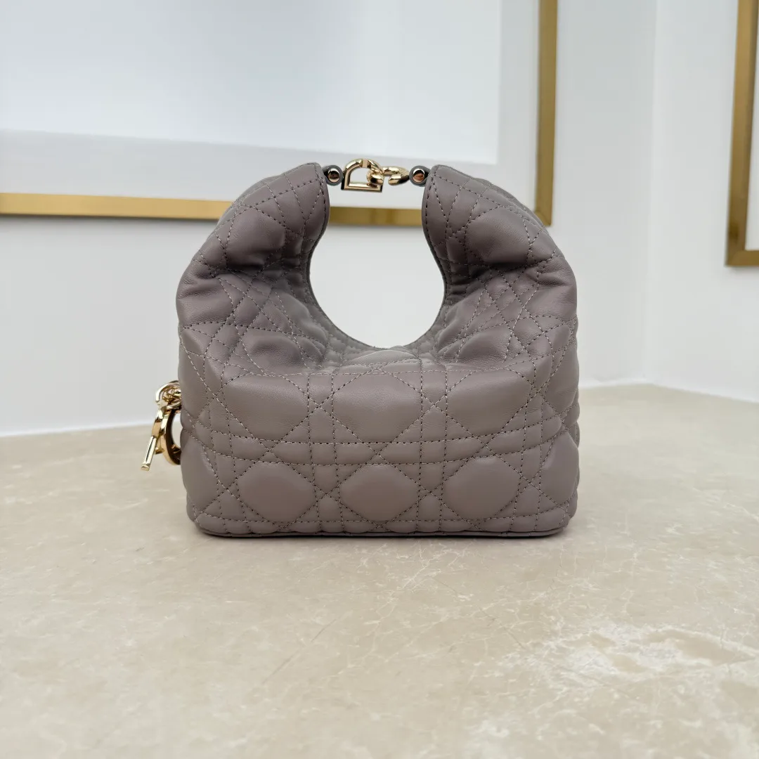 Women's Classic Handbags CHRISTIAN DIOR 18116264