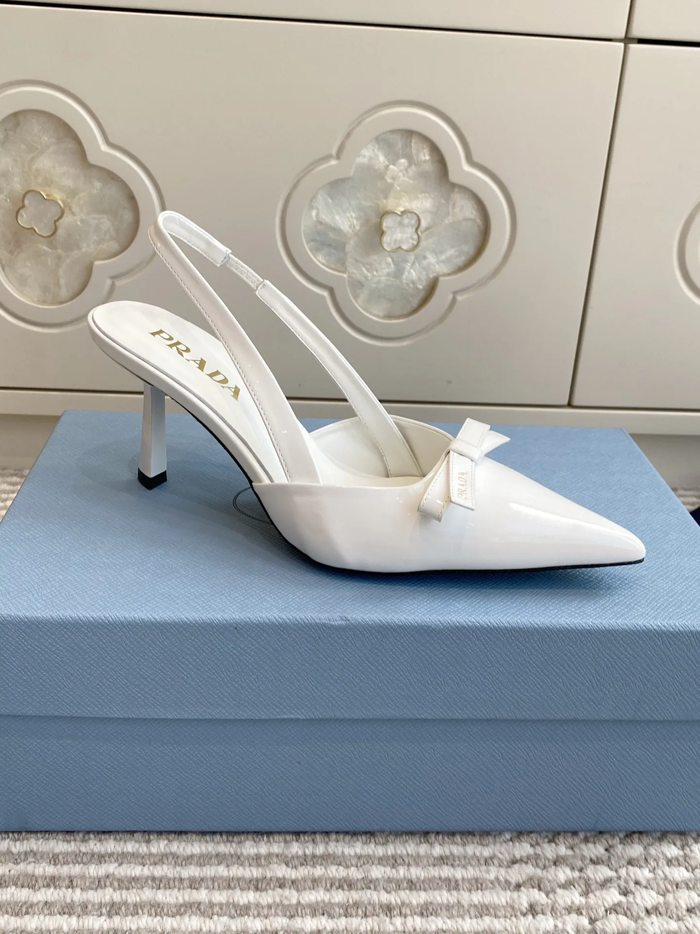 Women's Open-Toe Sandals PRADA 17527314