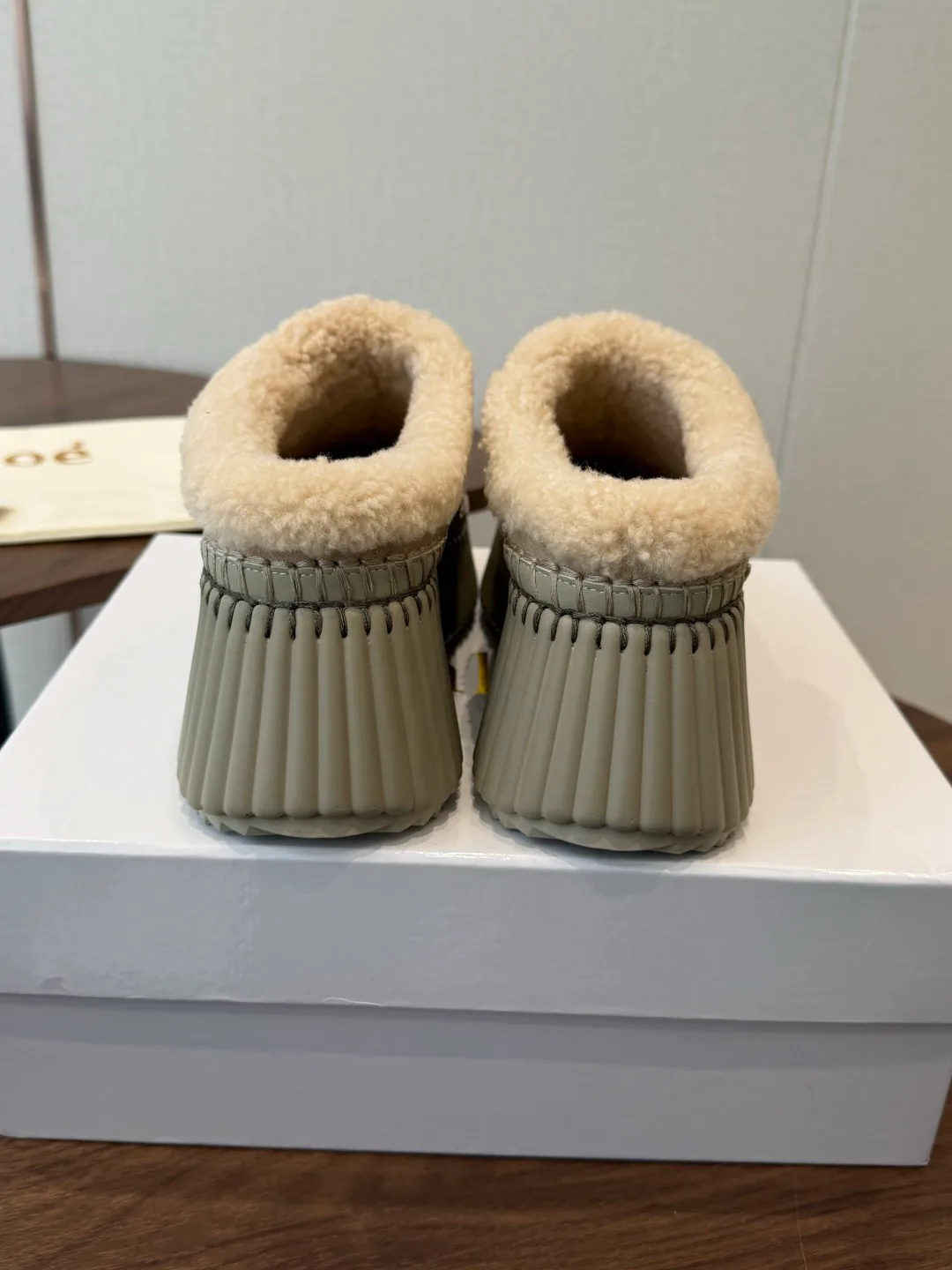 Women's Ugg Boots CHLOE 18511635