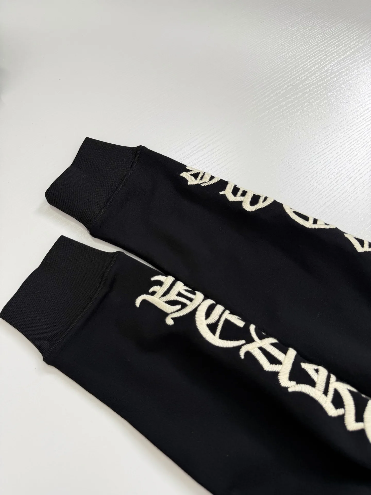 Men's Sweatshirts And Hoodies CHROME HEARTS 17993363
