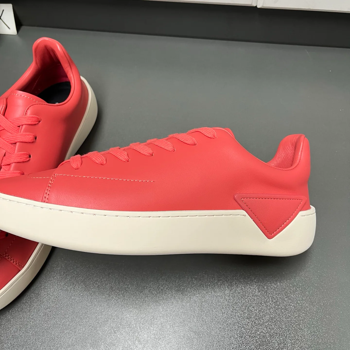 Men's Sneakers PRADA 16940085
