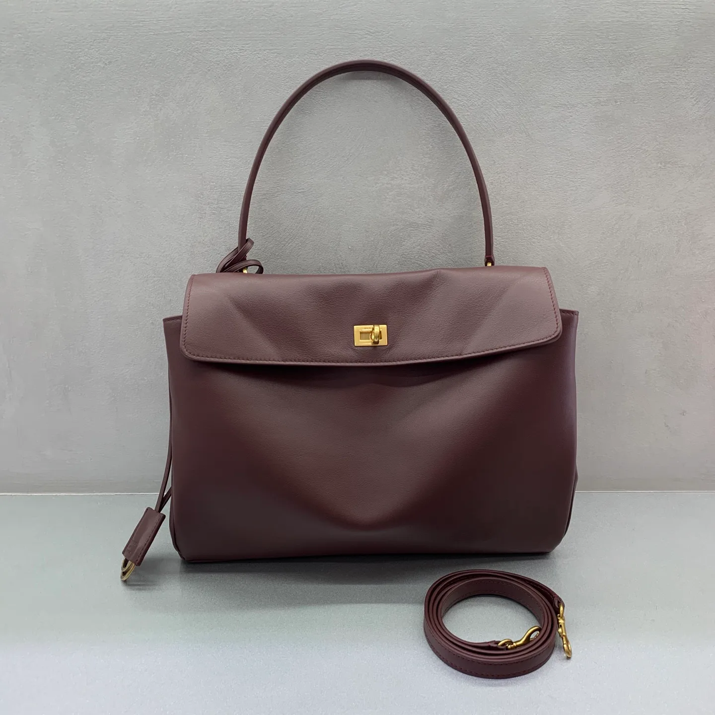 Women's Classic Handbags BALENCIAGA 18136464
