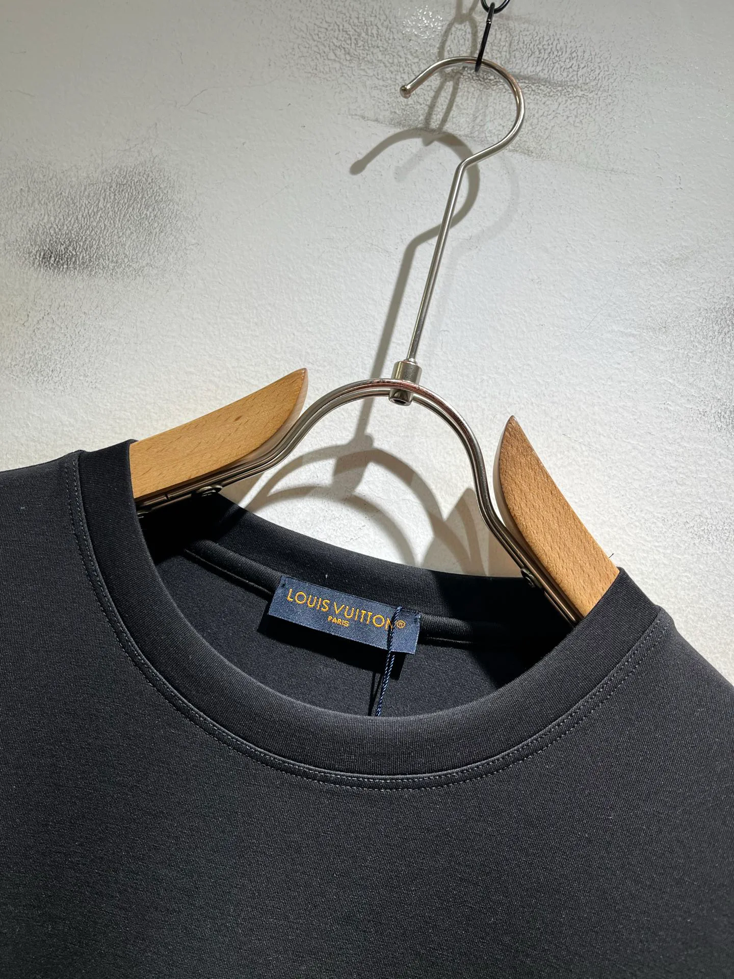 Men's T-Shirts LOUIS VUITTON 18243852