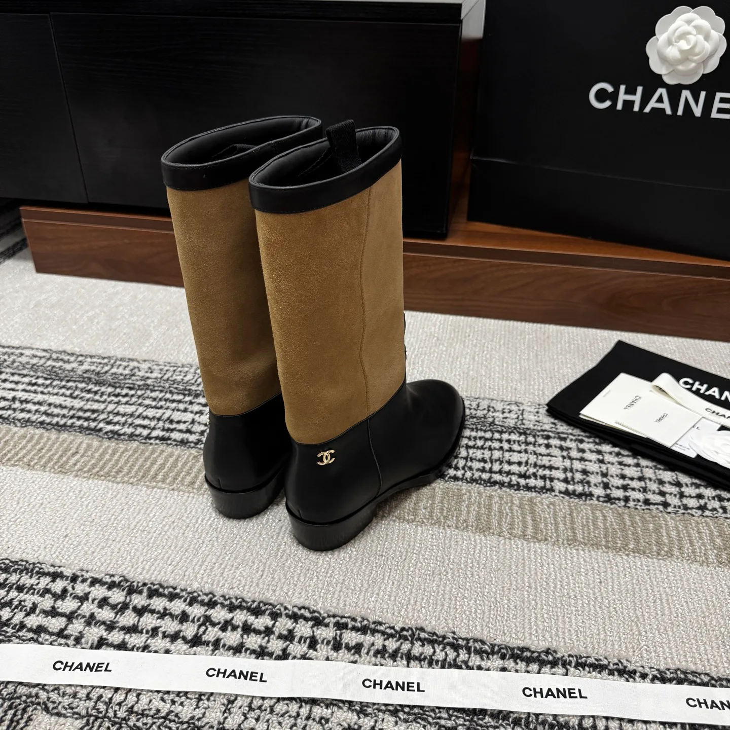 Women's Boots CHANEL 18083658