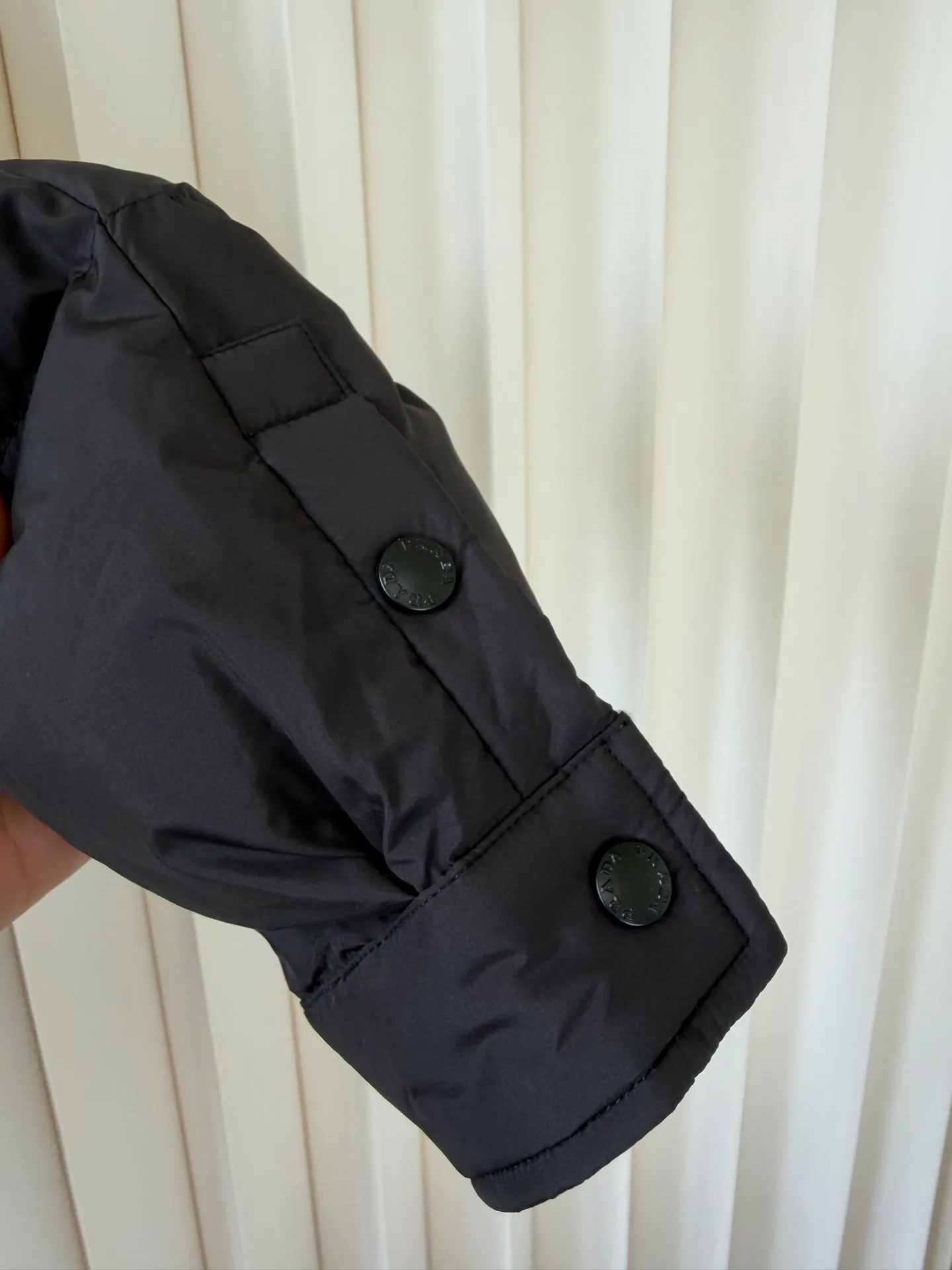 Women's Jackets And Down Jackets PRADA 18156821