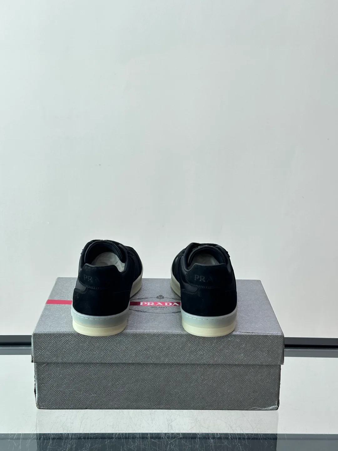 Men's Sneakers PRADA 17982485