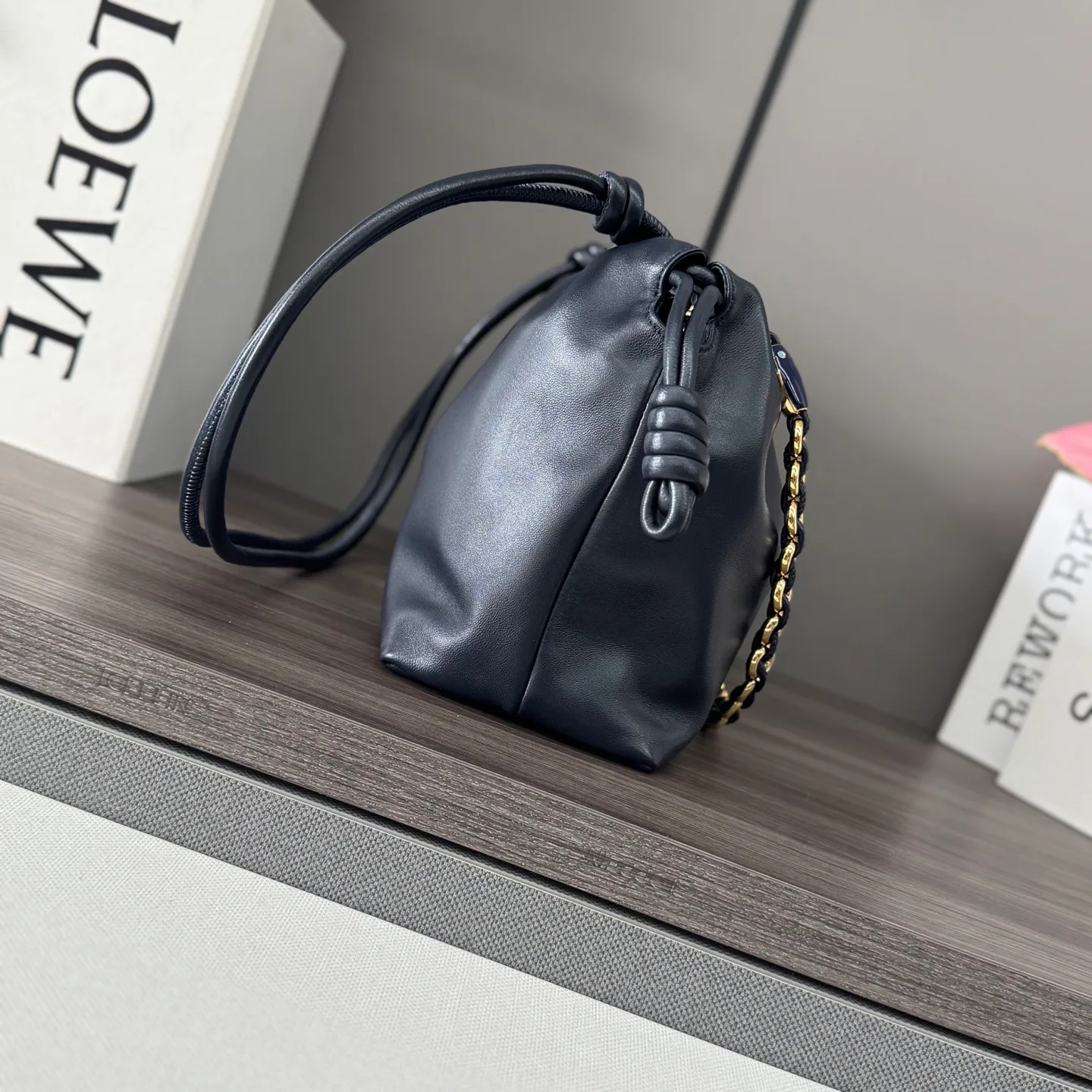 Women's Classic Handbags LOEWE 17829088