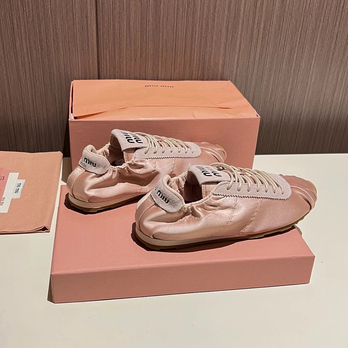 Women's Sneakers MIU MIU 17968602