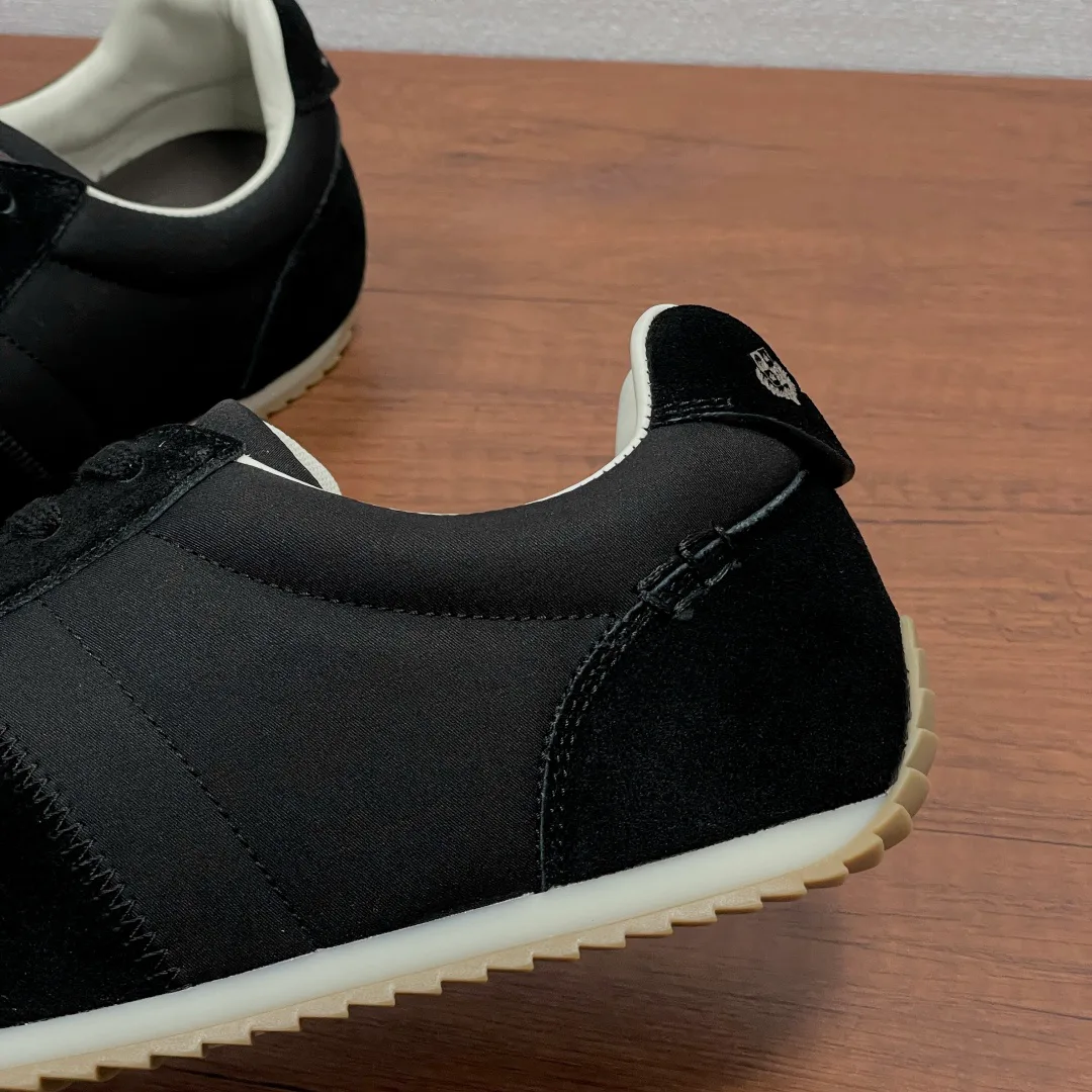 Men's Sneakers LORO PIANA 17542501