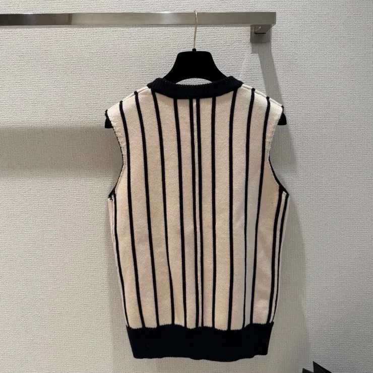 Women's Vests CHANEL 17834772