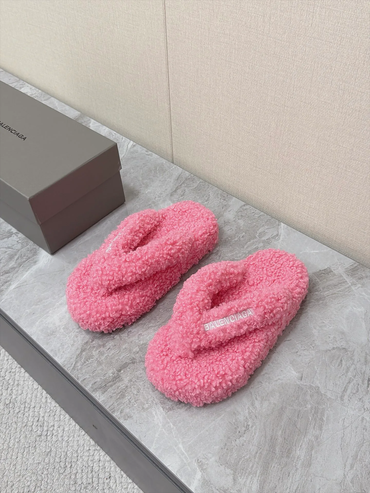 Women's Flip-Flops BALENCIAGA 18011838