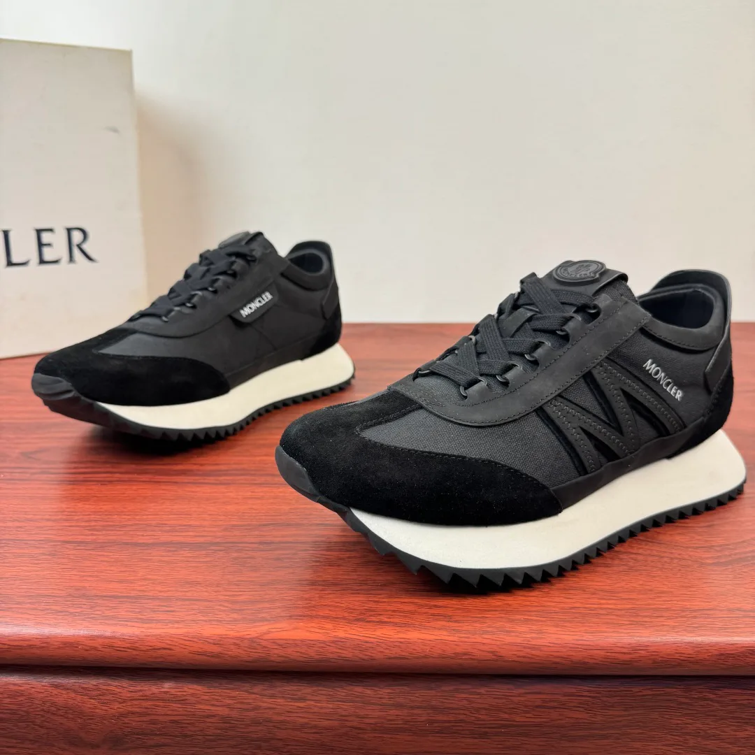Men's Sneakers MONCLER 18100571