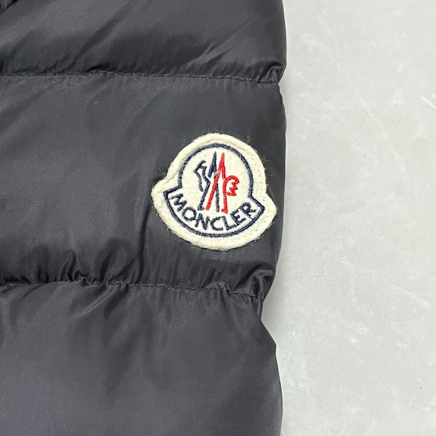 Women's Jackets And Down Jackets MONCLER 17913969