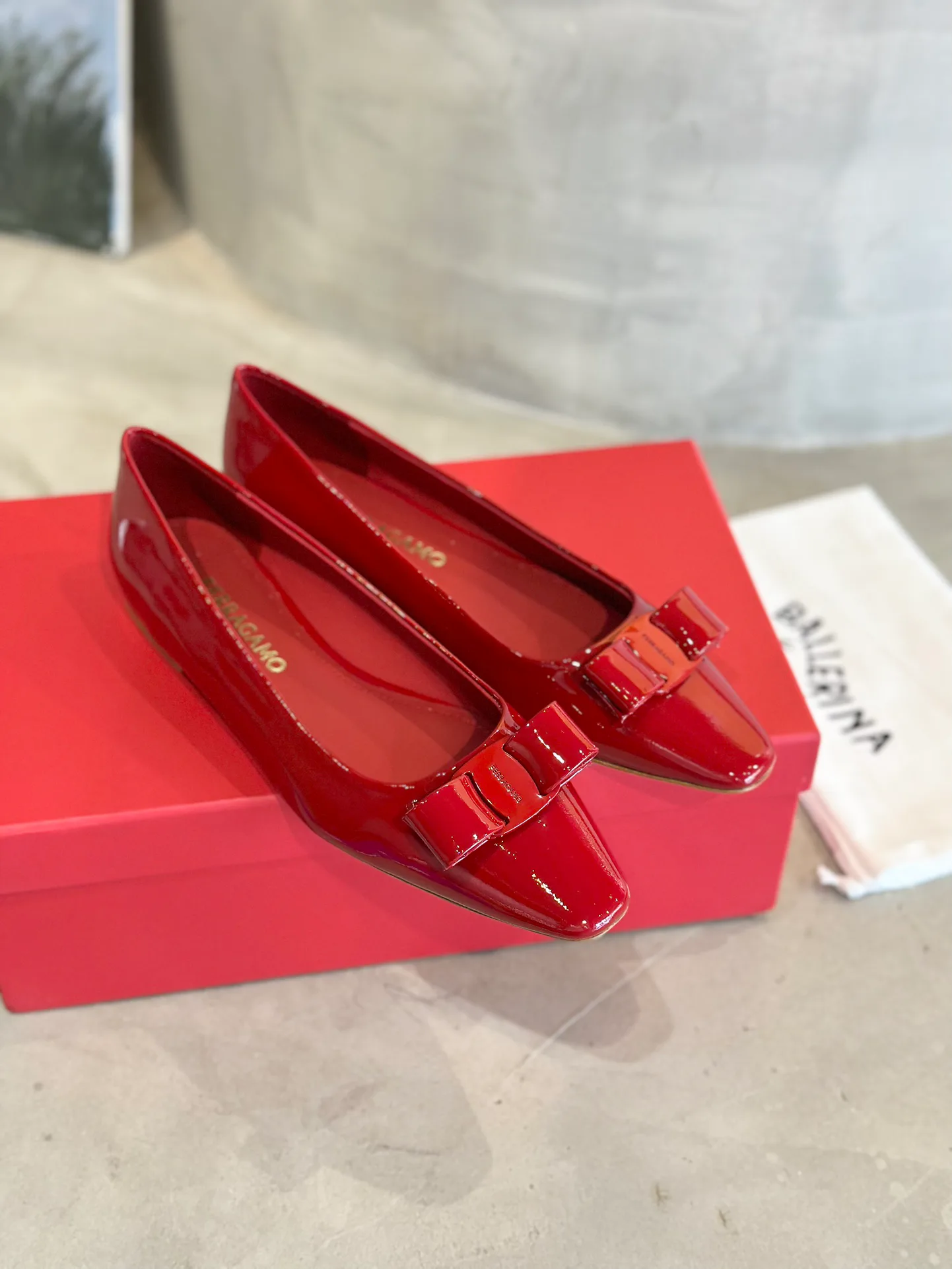 Women's Ballet Flats SALVATORE FERRAGAMO 18531764
