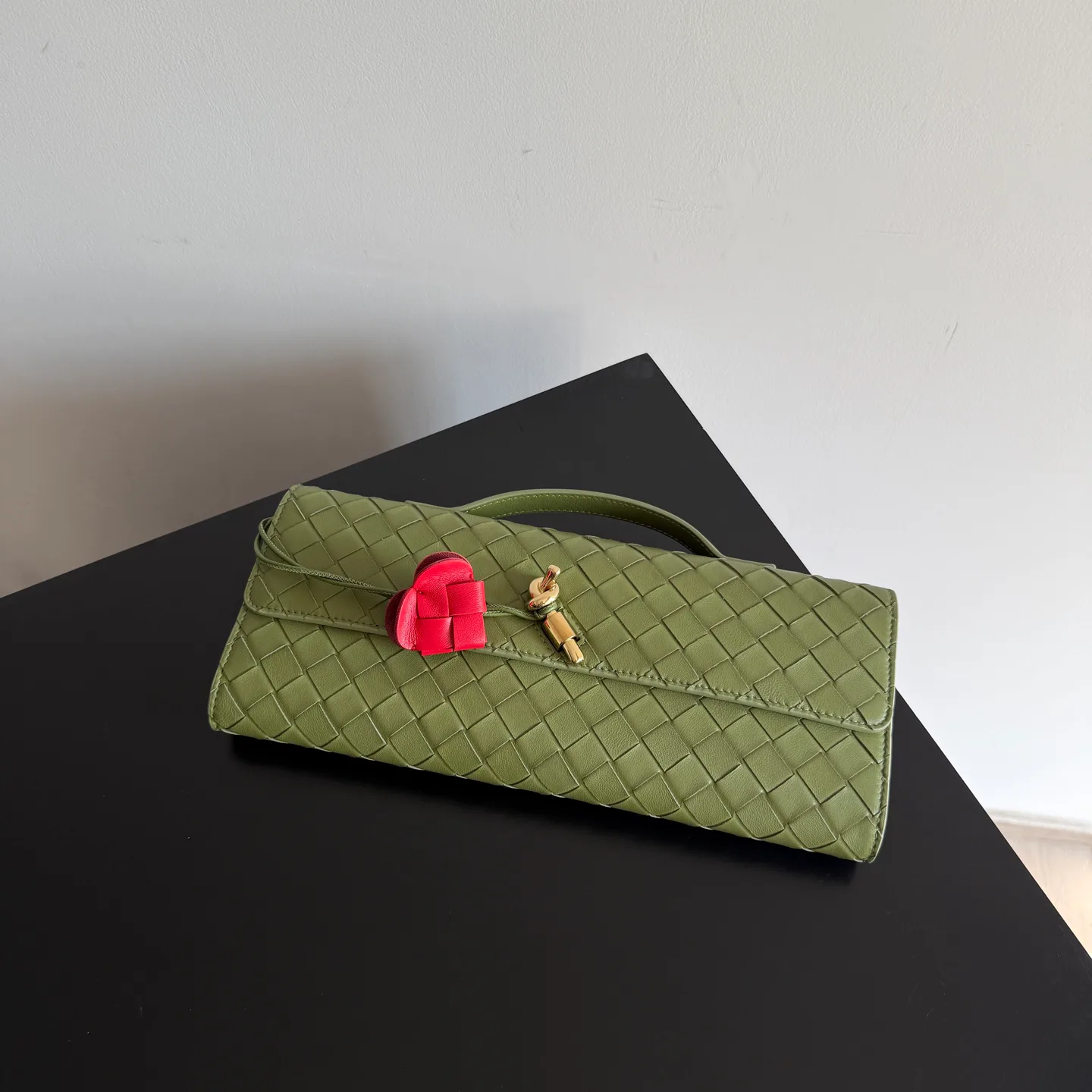 Women's Clutches BOTTEGA VENETA 18266715