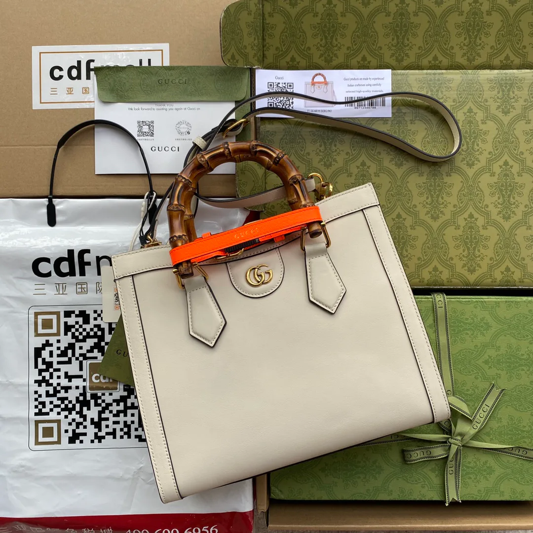 Women's Classic Handbags GUCCI 17947621