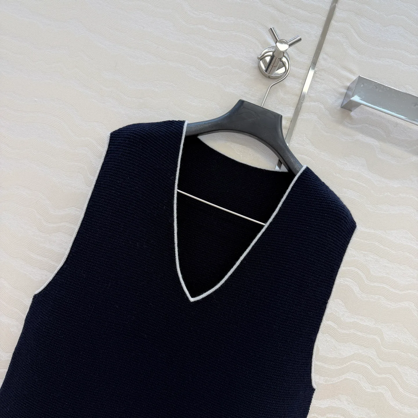 Women's Vests CHANEL 16918962