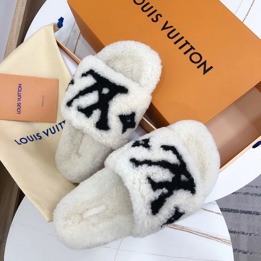Women's Slippers LOUIS VUITTON 18152851