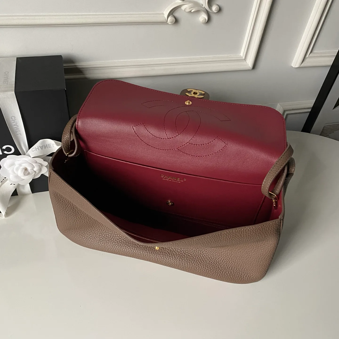 Women's Classic Handbags CHANEL 18207830