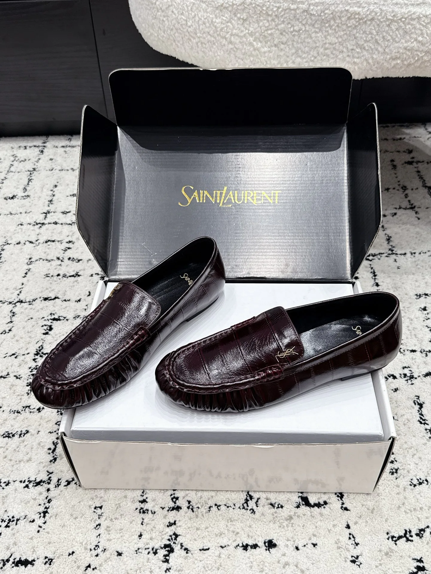 Women's Loafers And Moccasins SAINT LAURENT 17355728