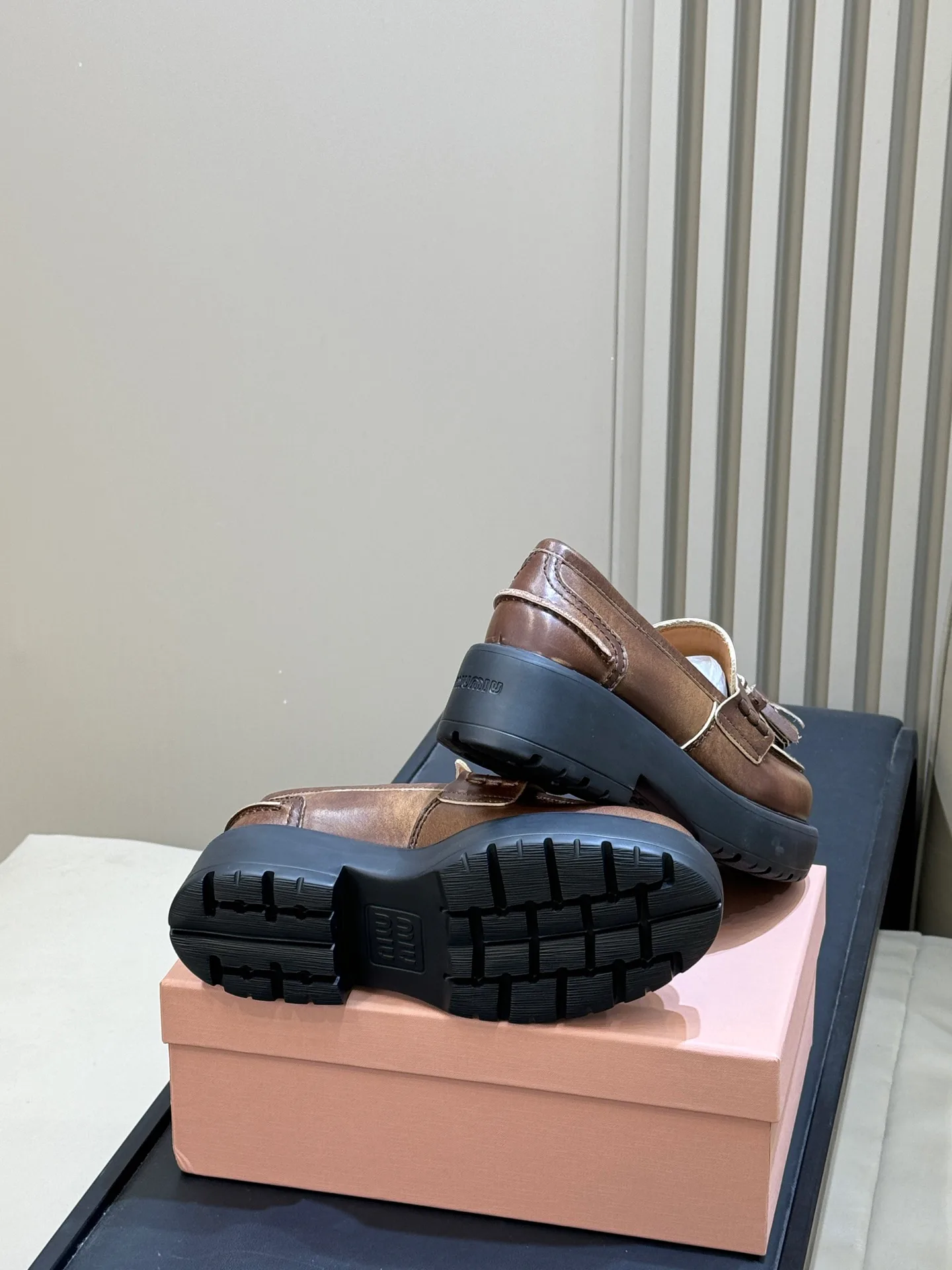 Women's Loafers And Moccasins MIU MIU 18192854
