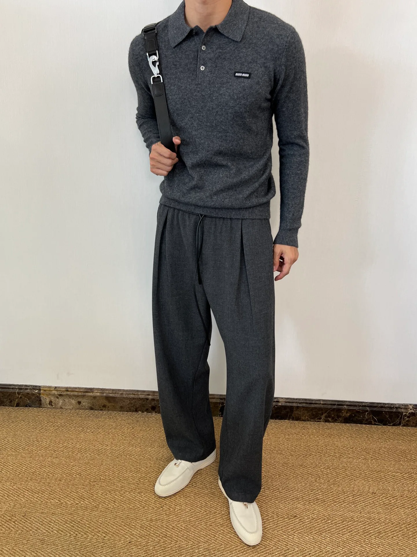 Men's Jumpers And Sweaters MIU MIU 18080692