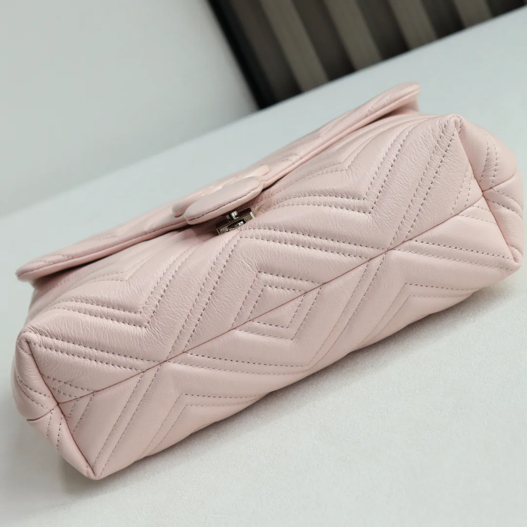 Women's Classic Handbags GUCCI 17947358