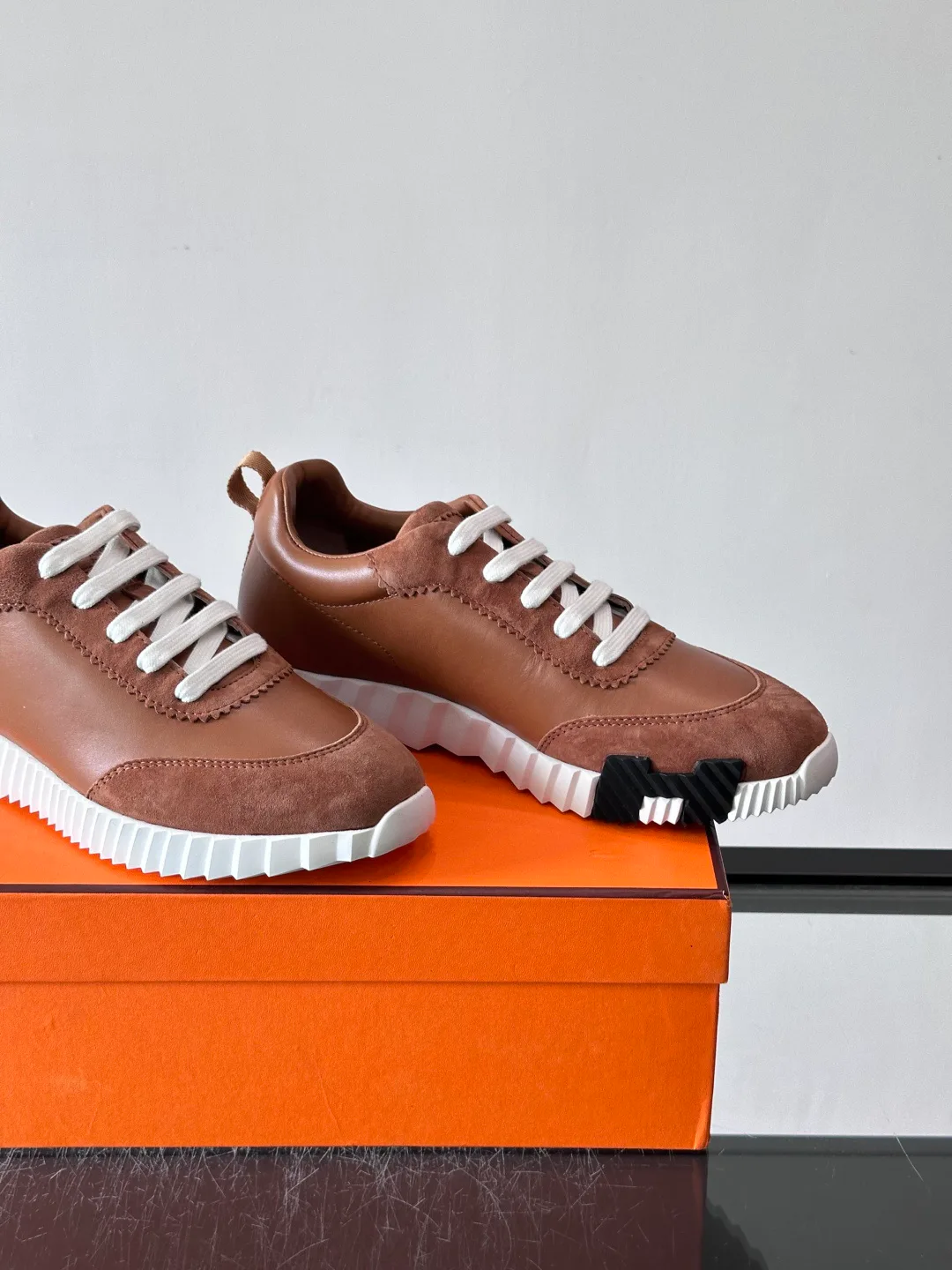 Women's Sneakers HERMES 18102590