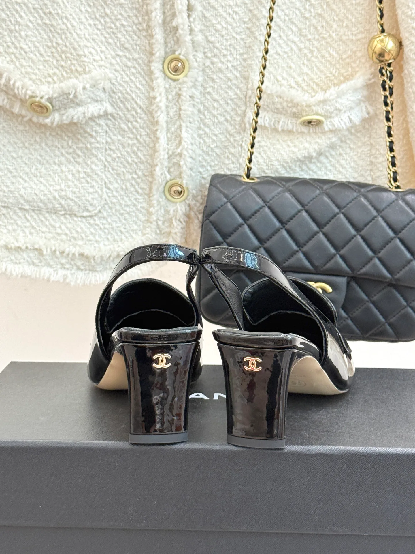 Women's Open-Toe Sandals CHANEL 17699632