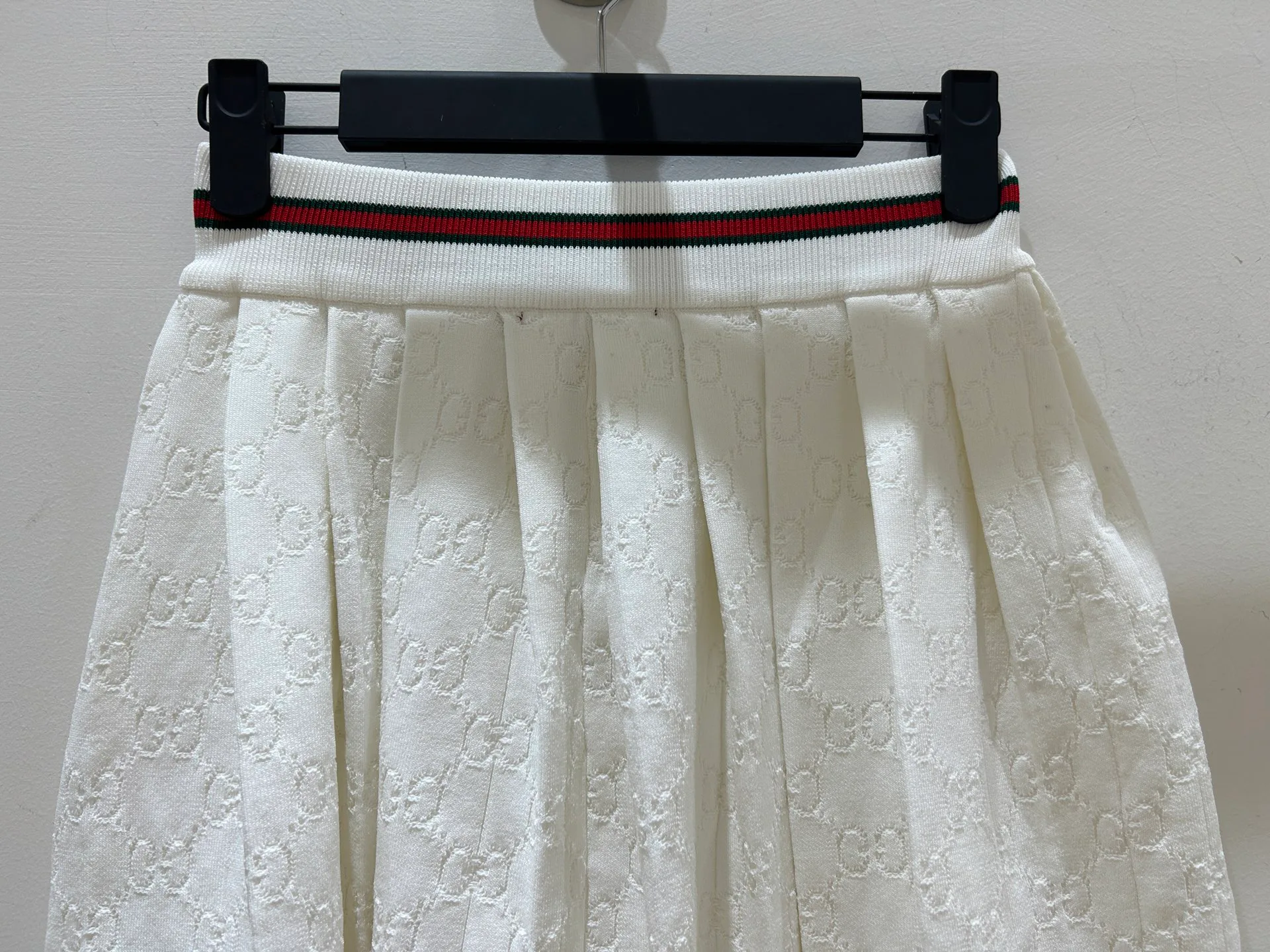 Women's Skirts GUCCI 18096736