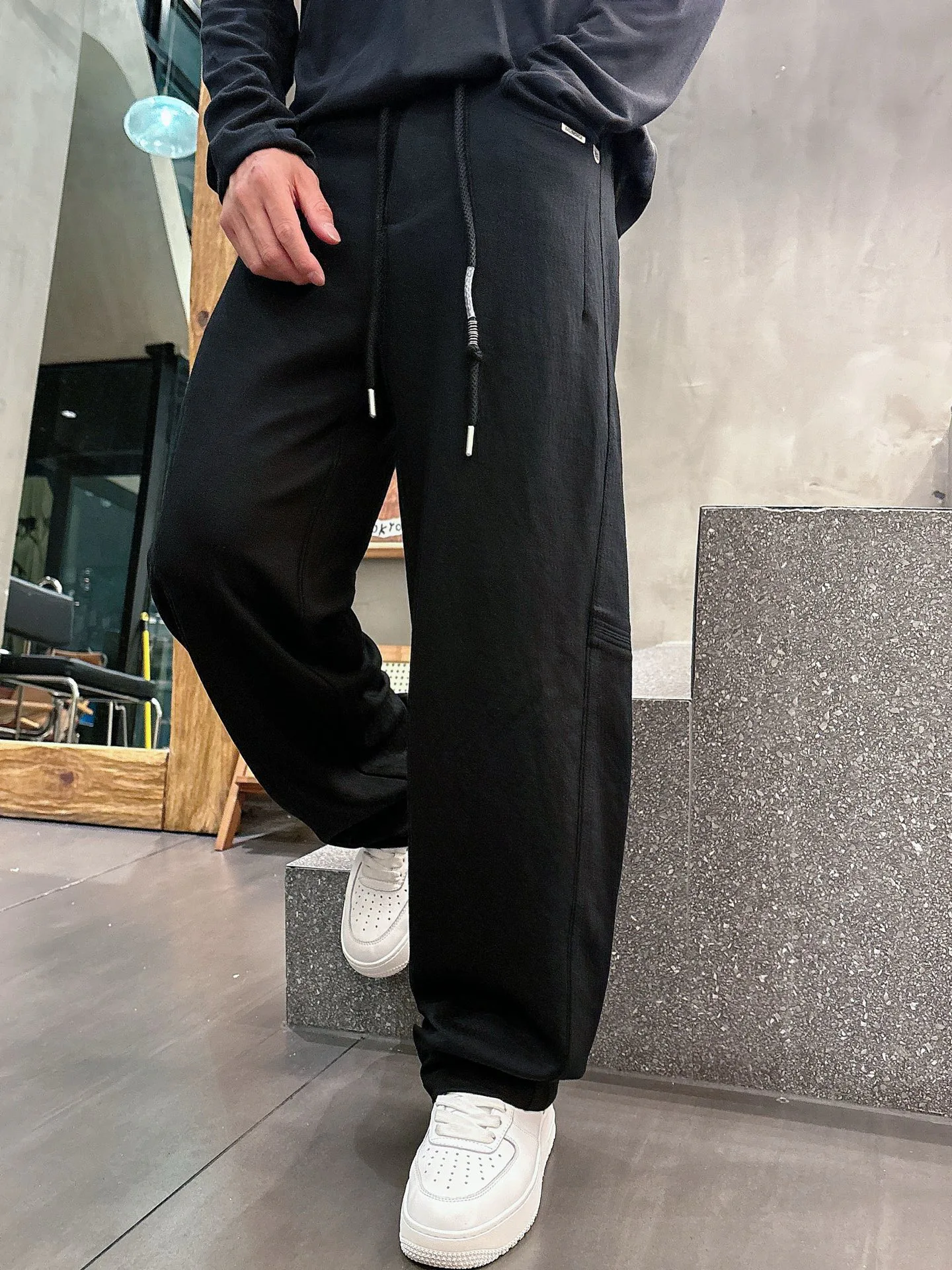 Men's Trousers BALENCIAGA 18399249