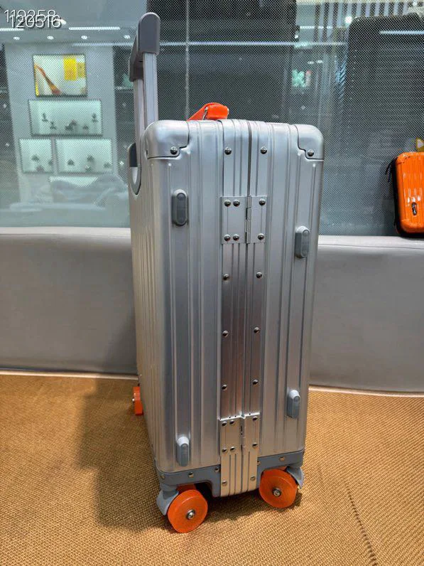 Suitcases RIMOWA 18266178