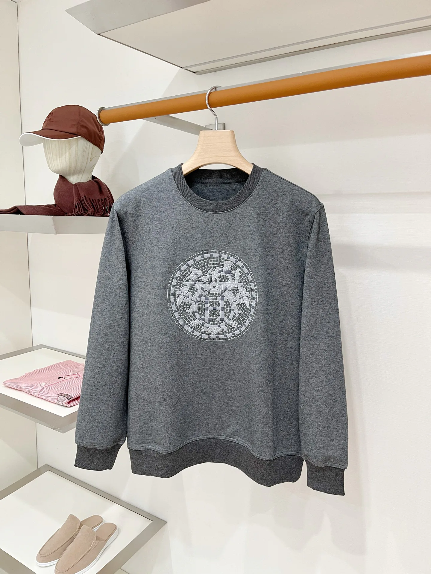Women's Sweatshirts And Hoodies HERMES 17952005