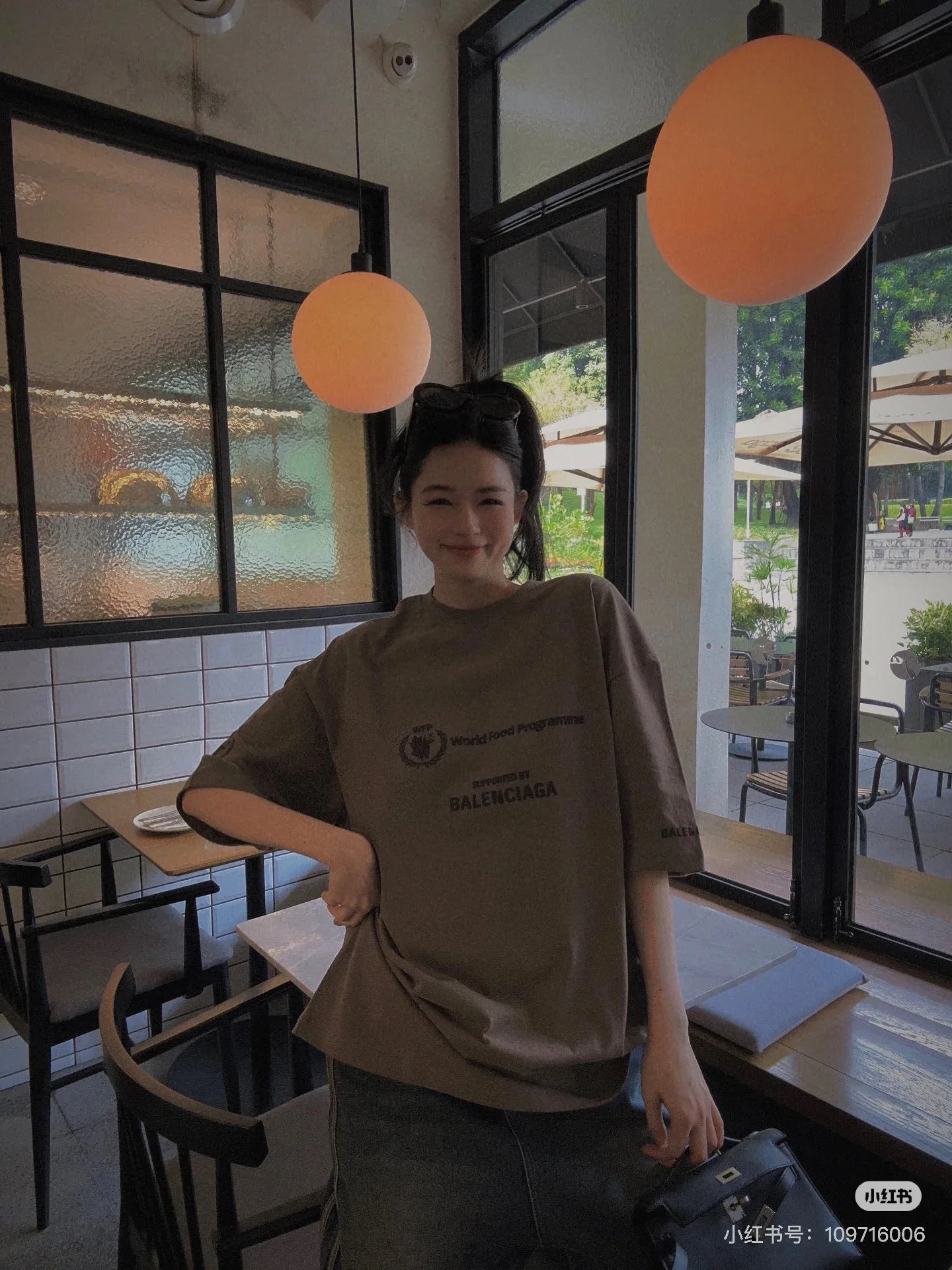 Women's T-Shirts BALENCIAGA 18190872