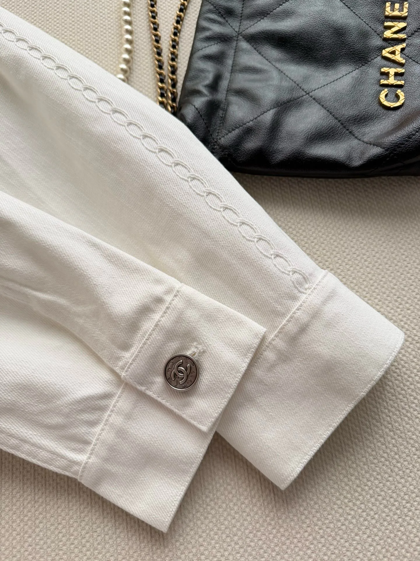 Women's Jackets And Down Jackets CHANEL 17129390