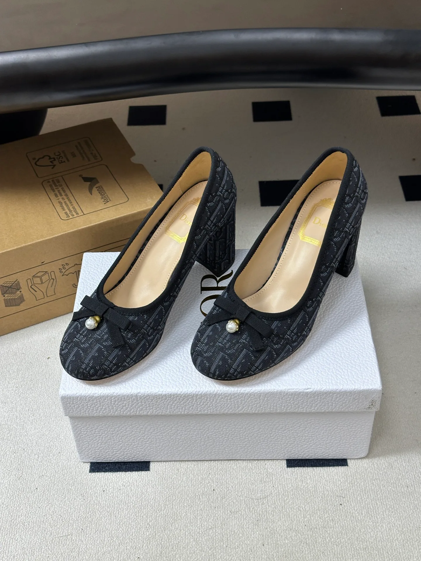 Women's Heels CHRISTIAN DIOR 18049194