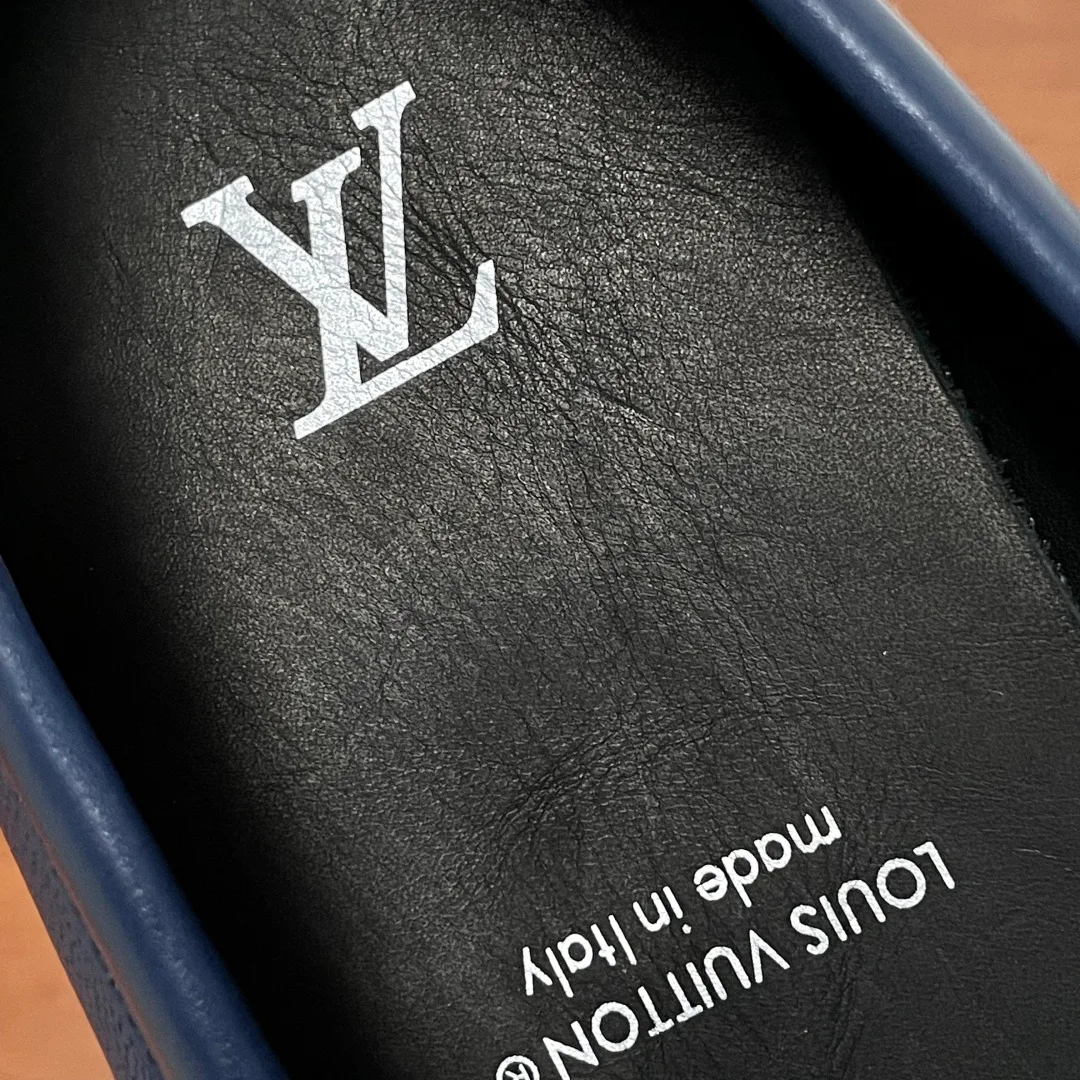Men's Loafers And Dress Shoes LOUIS VUITTON 18197772