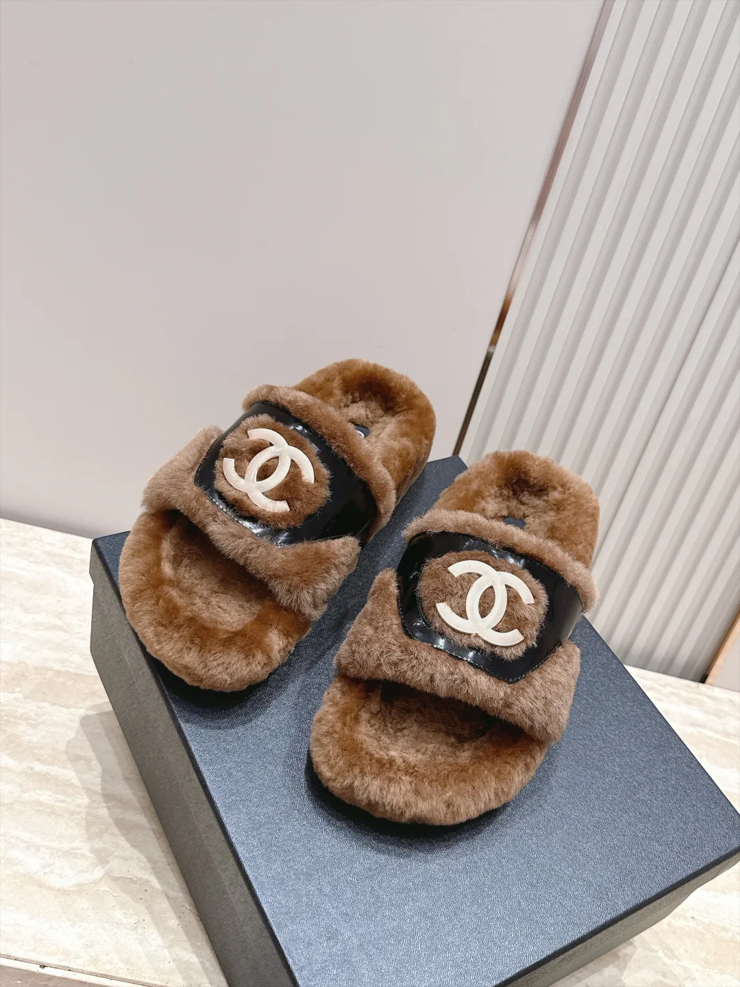 Women's Slippers CHANEL 18266282