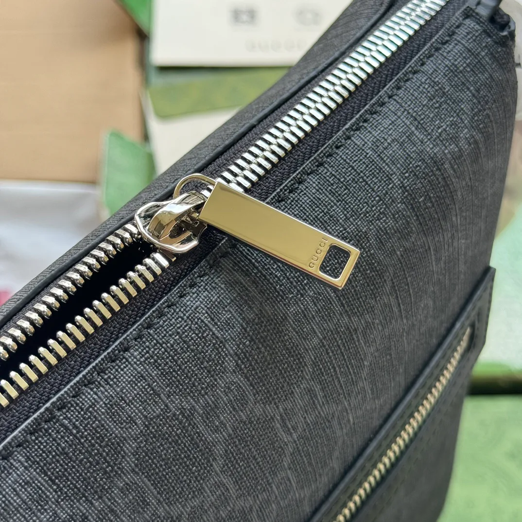 Women's Shoulder Bags GUCCI 17947654