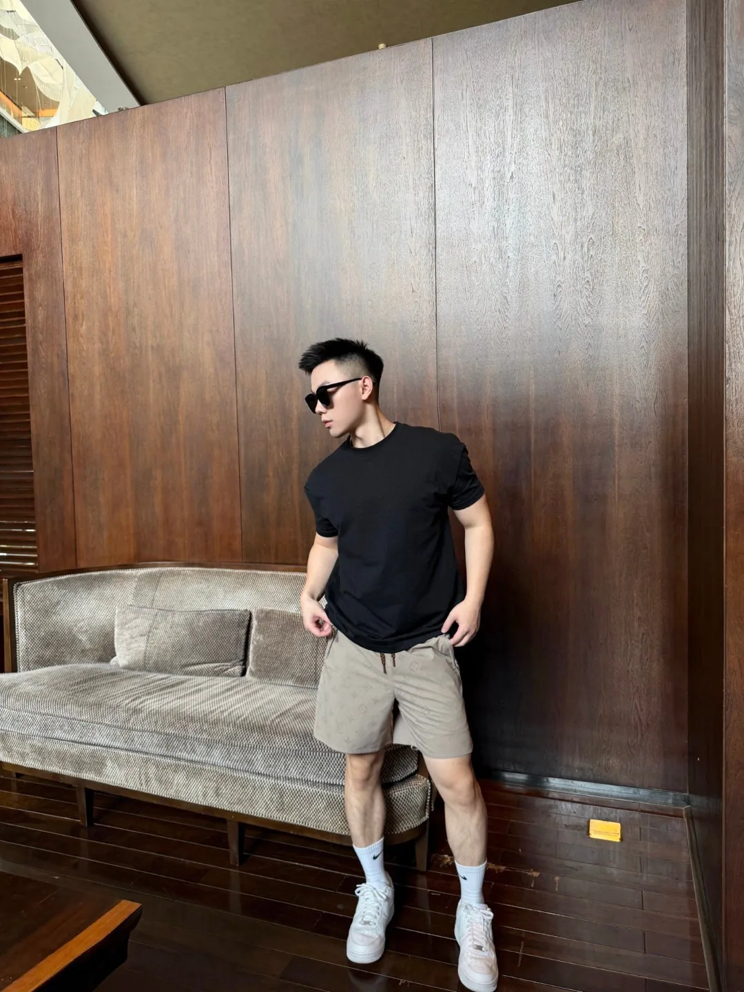 Men's Shorts LOUIS VUITTON 17054888