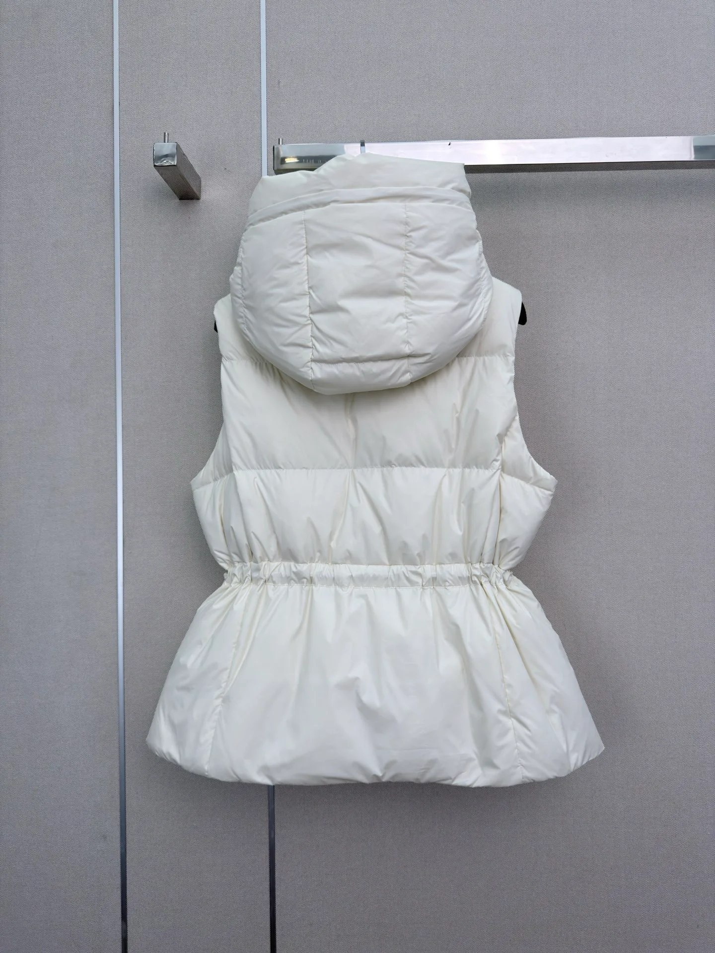Women's Jackets And Down Jackets CANADA GOOSE 18108490