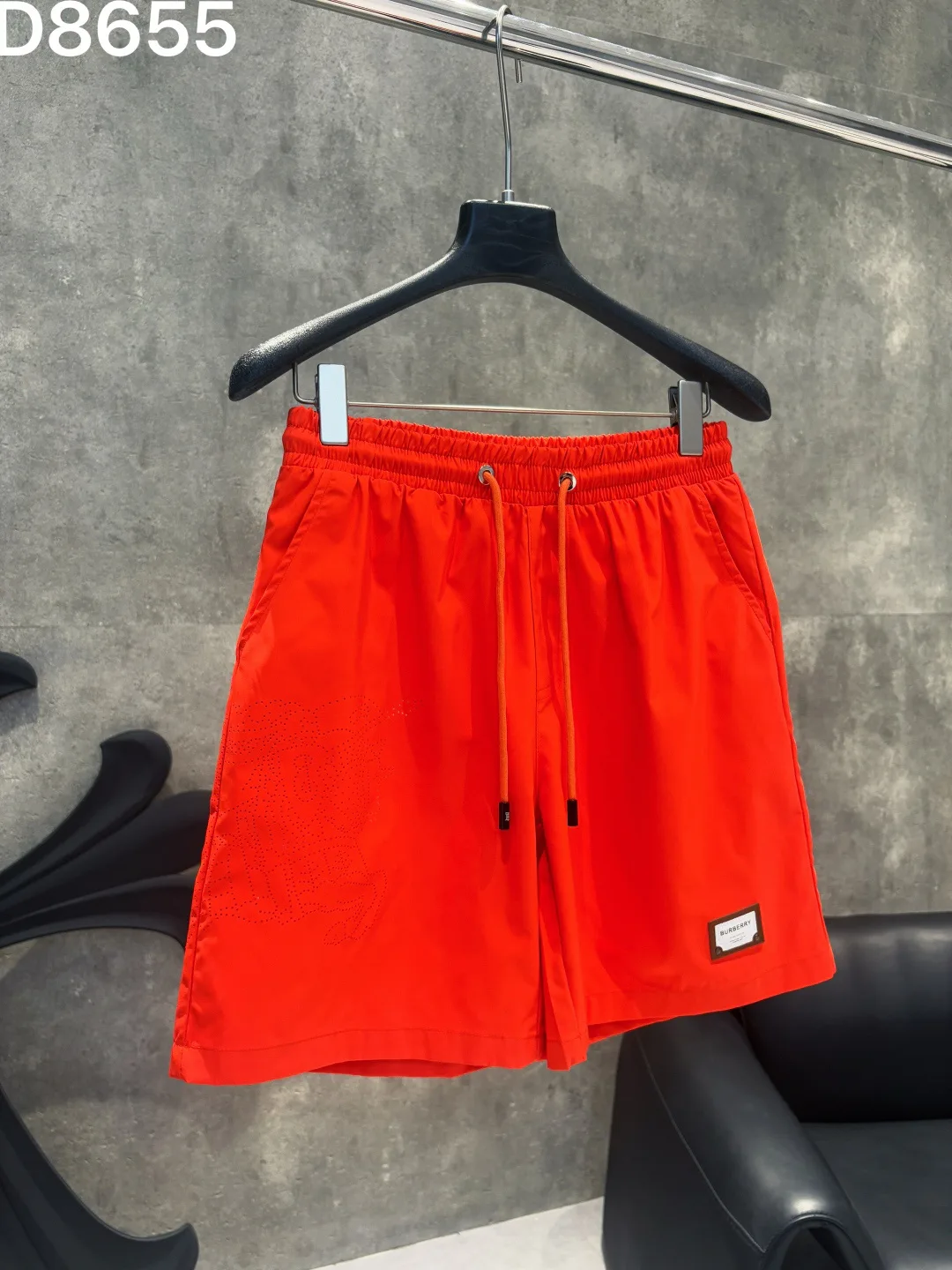 Men's Shorts BURBERRY 18000508