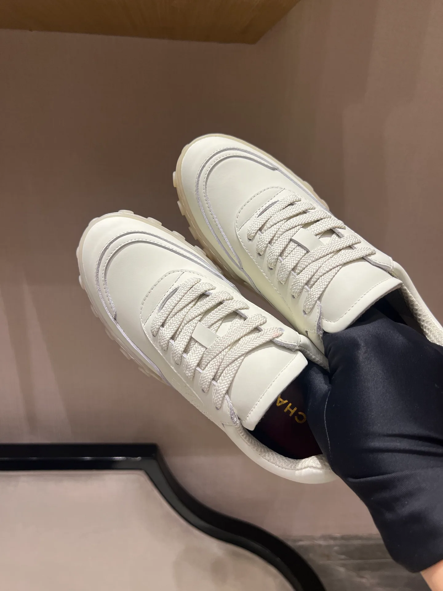 Women's Sneakers CHANEL 18020125