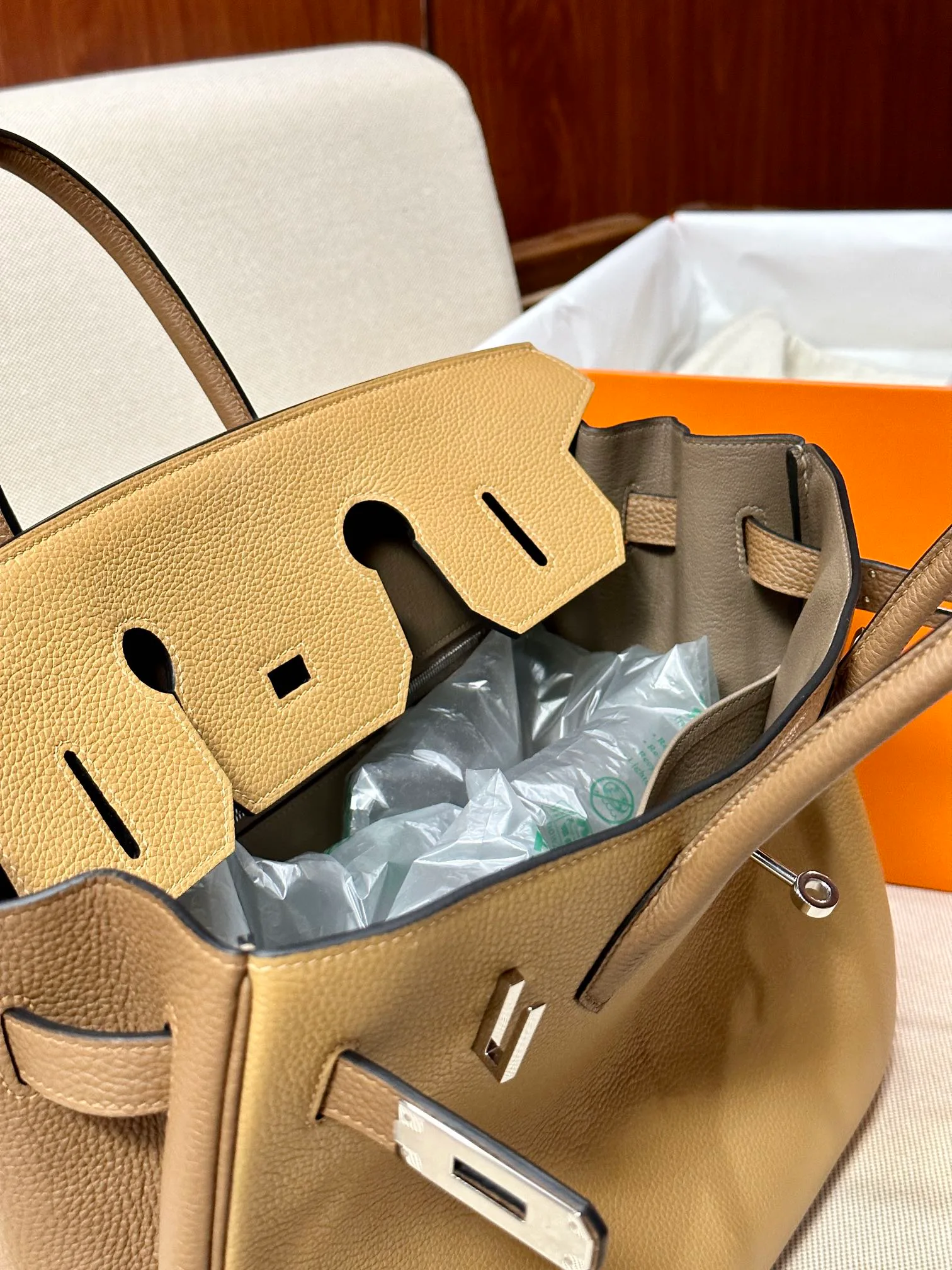 Women's Classic Handbags HERMES 17472692