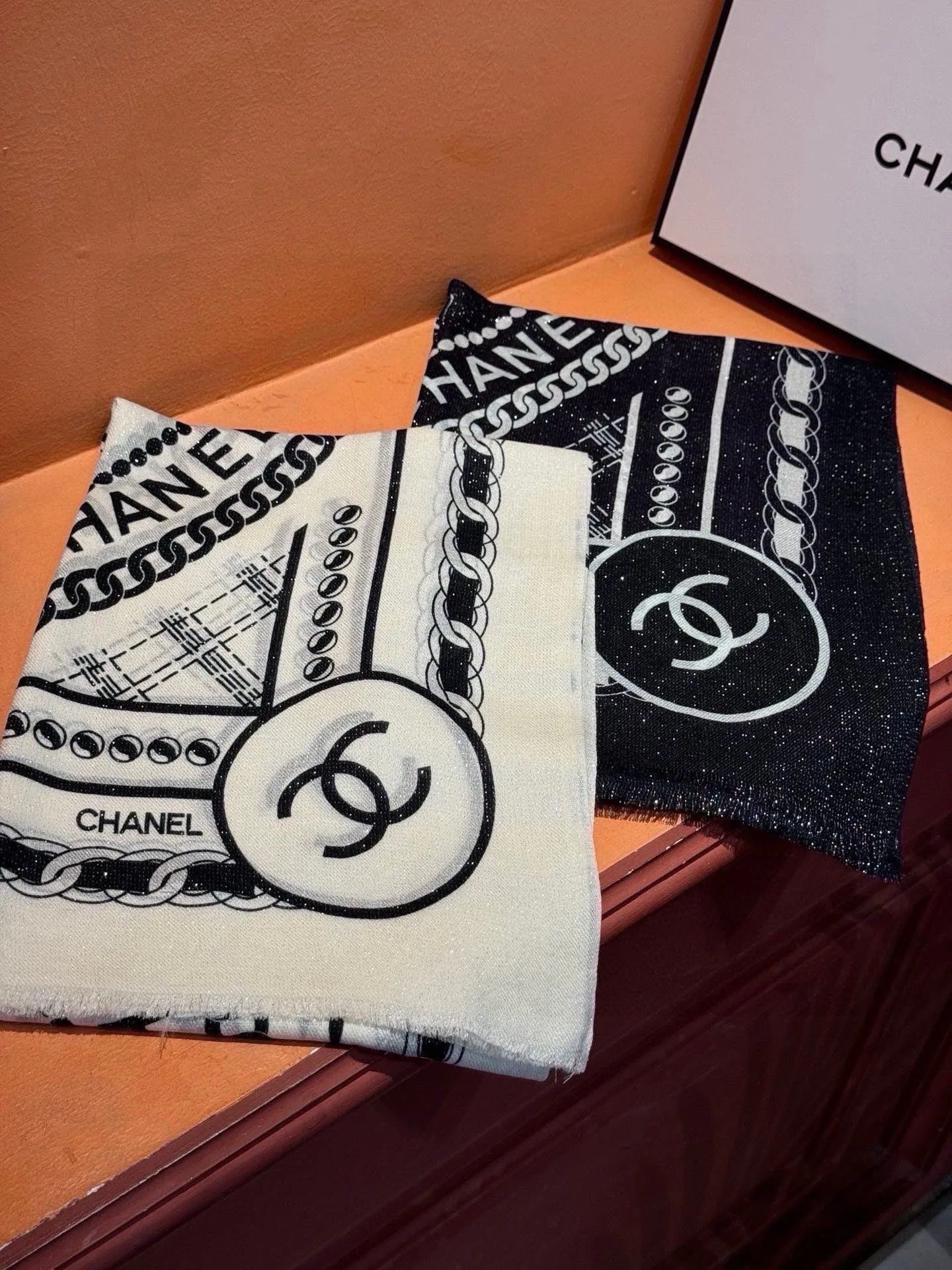 Scarves CHANEL 17673150